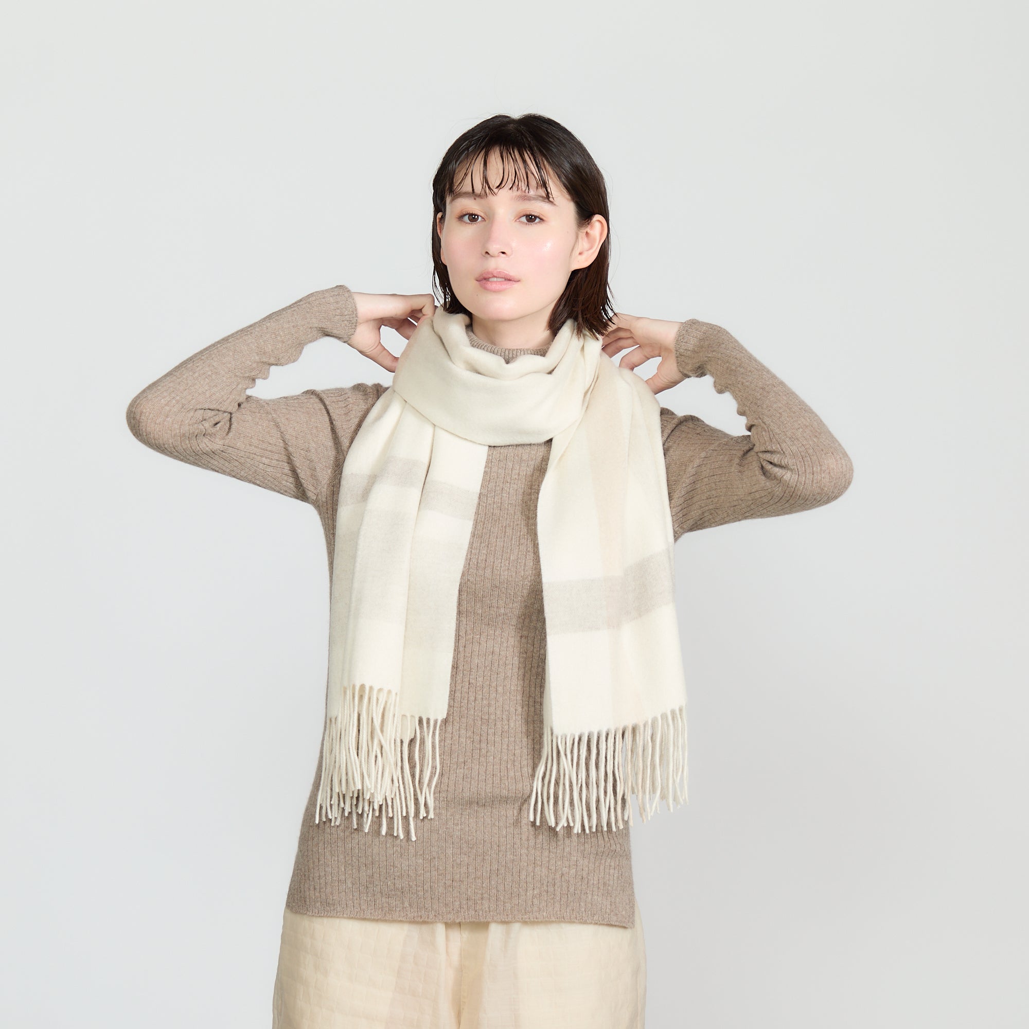 cashmere jacquard stole(カシミヤ紡毛起毛ジャカードストール)