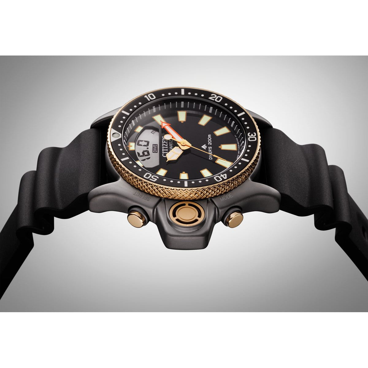 シチズン プロマスター マリン ダイバー200m アクアランド 40周年記念