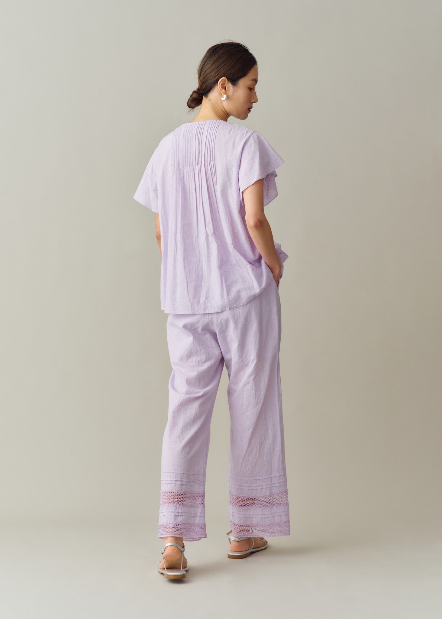 Cotton Jacquard Pin Tuck Blouse | Pasand by ne Quittez pas