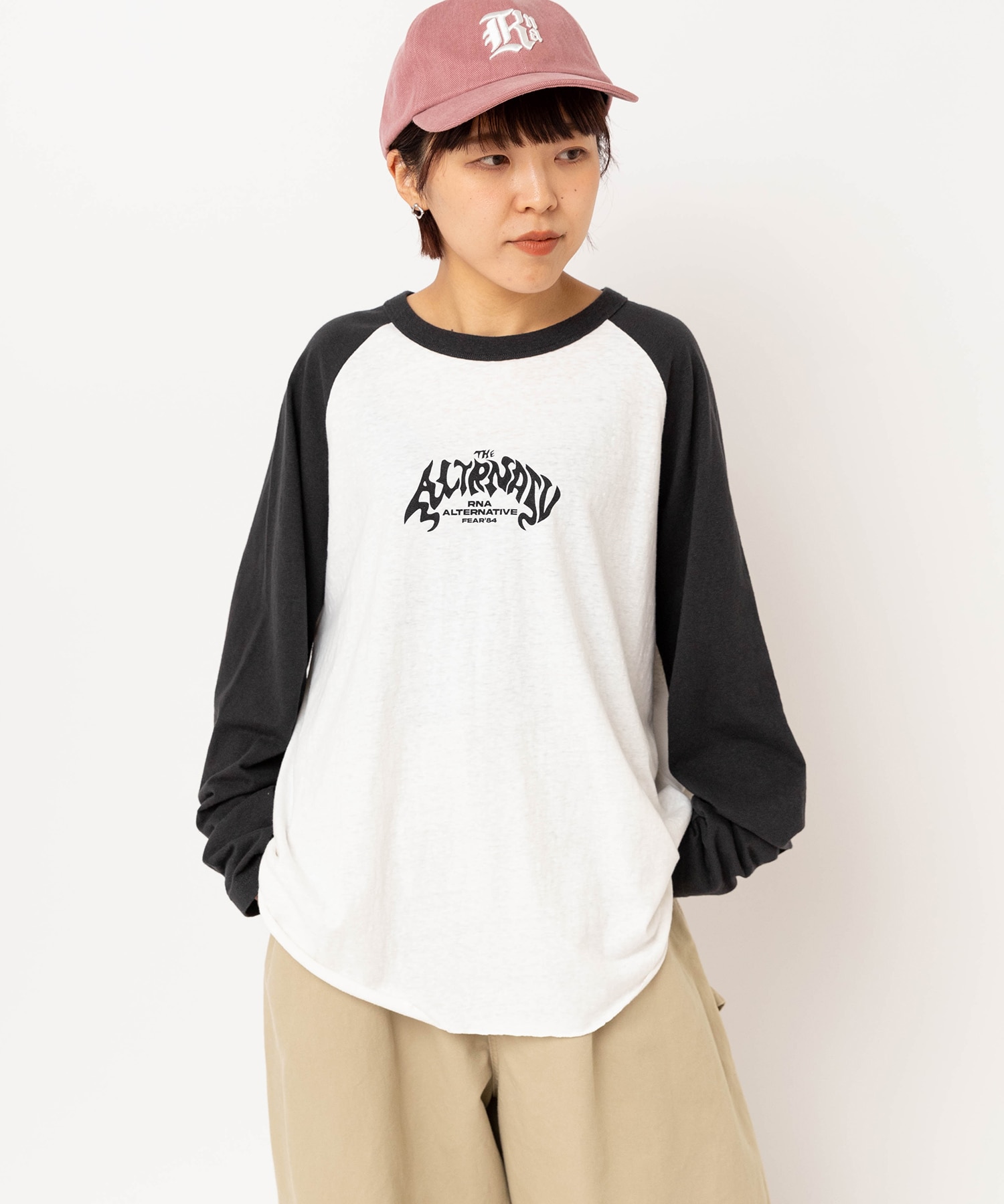 M2638 FLAME GHOSTラグランロンT(M ホワイト/スミクロ): トップス