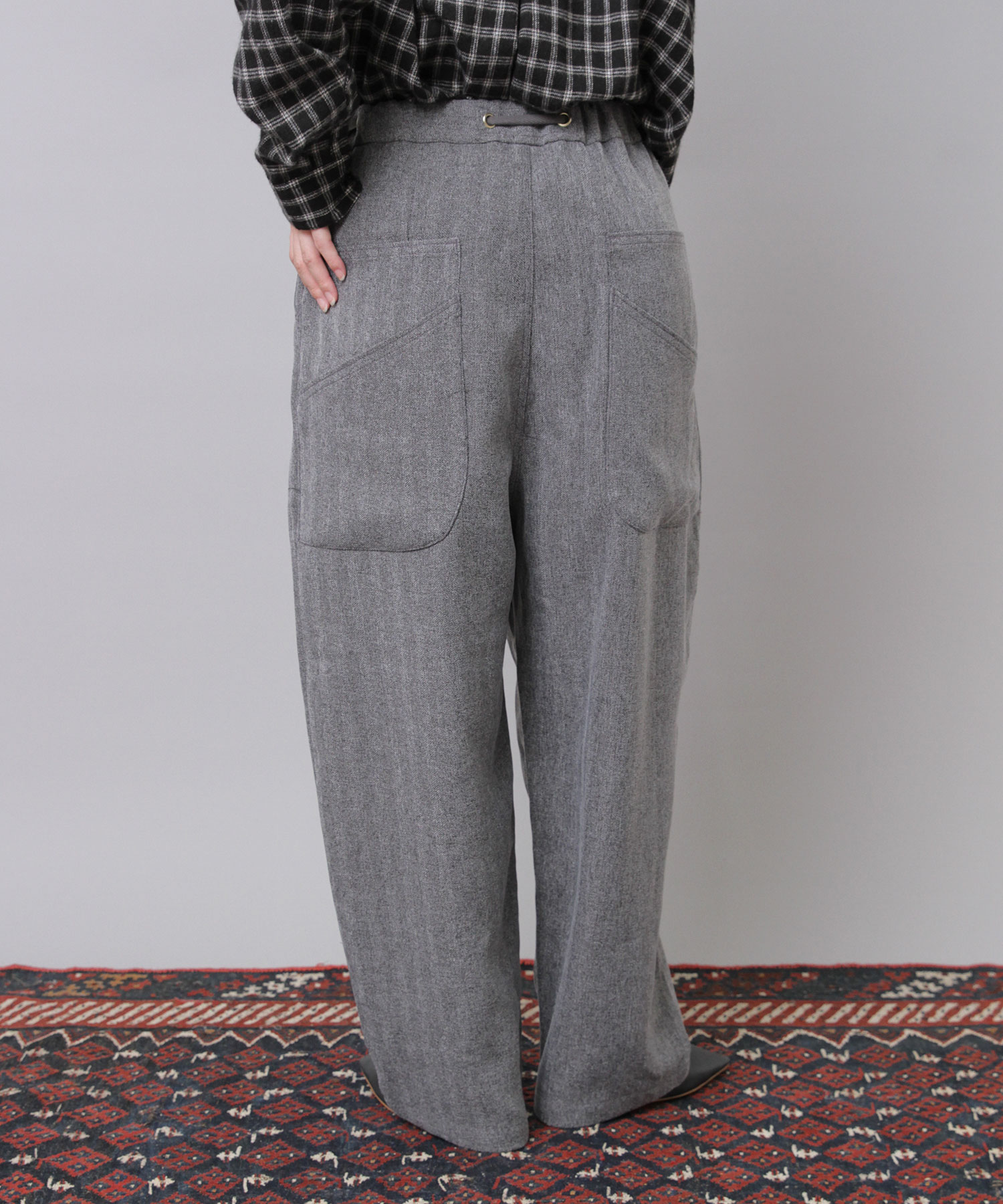 R4398 コックさんのヘリンボーンツイードパンツ(F メランジグレー