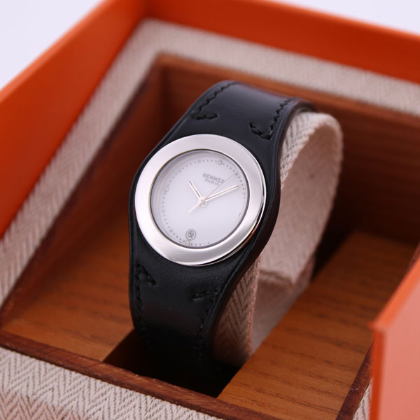 HERMES ヴィンテージ エルメス アーネ HA3.210 クォーツ 中古