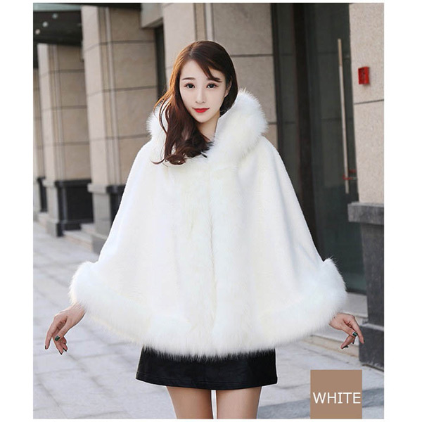 Newjoy / ポンチョタイプ フェイクファー コート ブラック/ホワイト