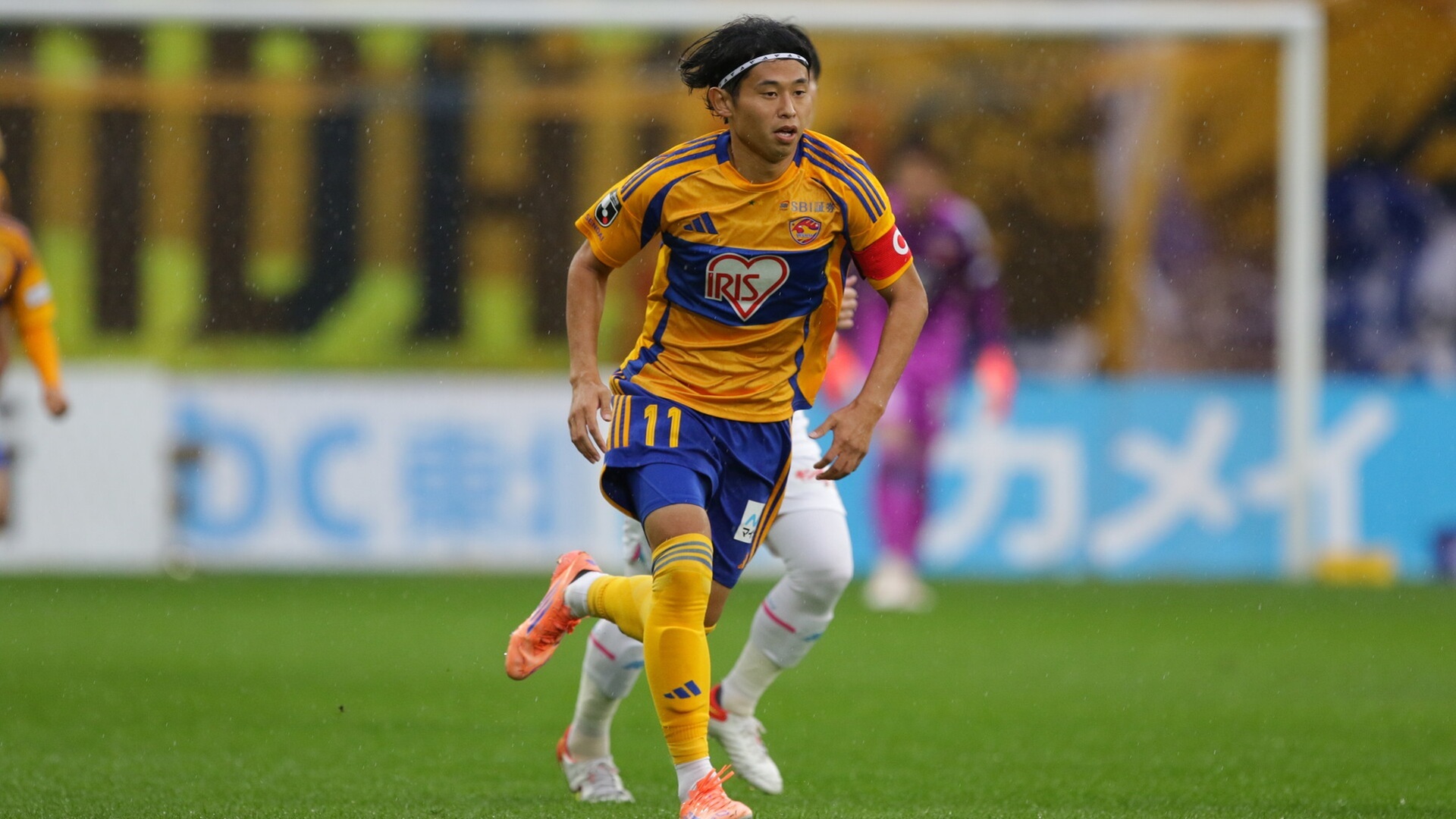 仙台主将MF郷家友太「胸が熱くなりました」 大逆転勝利後バスから目に