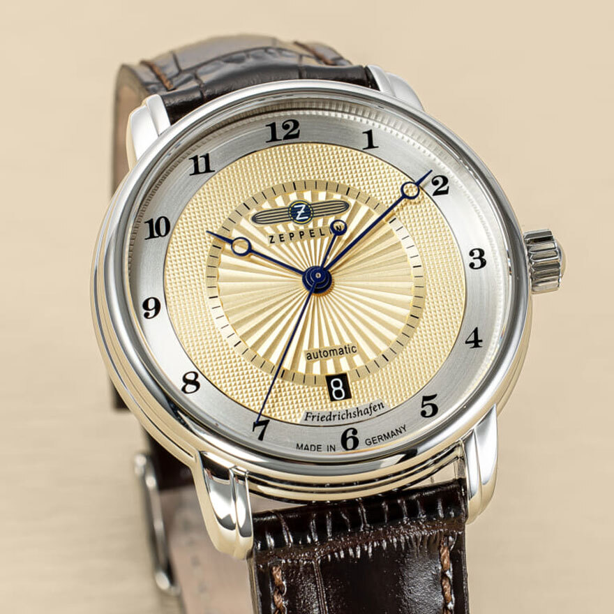 ツェッペリンの最新モデル“100周年記念シリーズ オープンハート