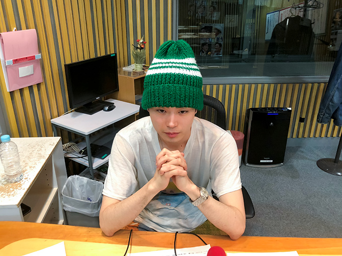 菅田将暉、先輩・松坂桃李の前で初歌唱「昨日は眠れませんでした