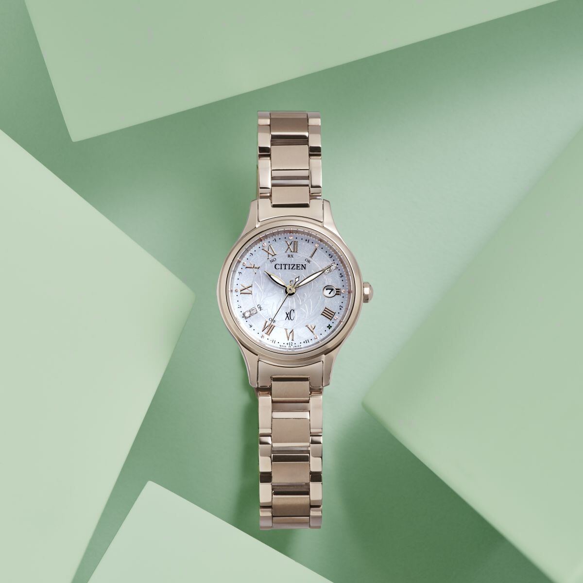 北川景子さん初監修の「シチズン クロスシー」登場 - 表参道で期間限定