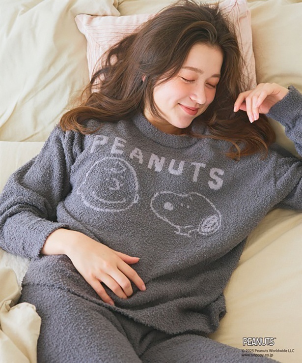 スヌーピーのもこもこルームウエアが「クロスプラス」から登場！好みの