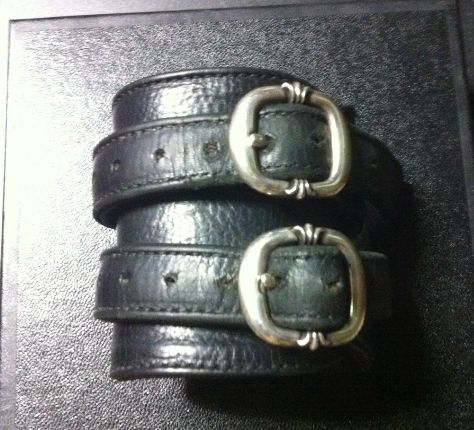 レザーで魅せるクロムハーツのエイジング。ダブルR＆Rブレスレット