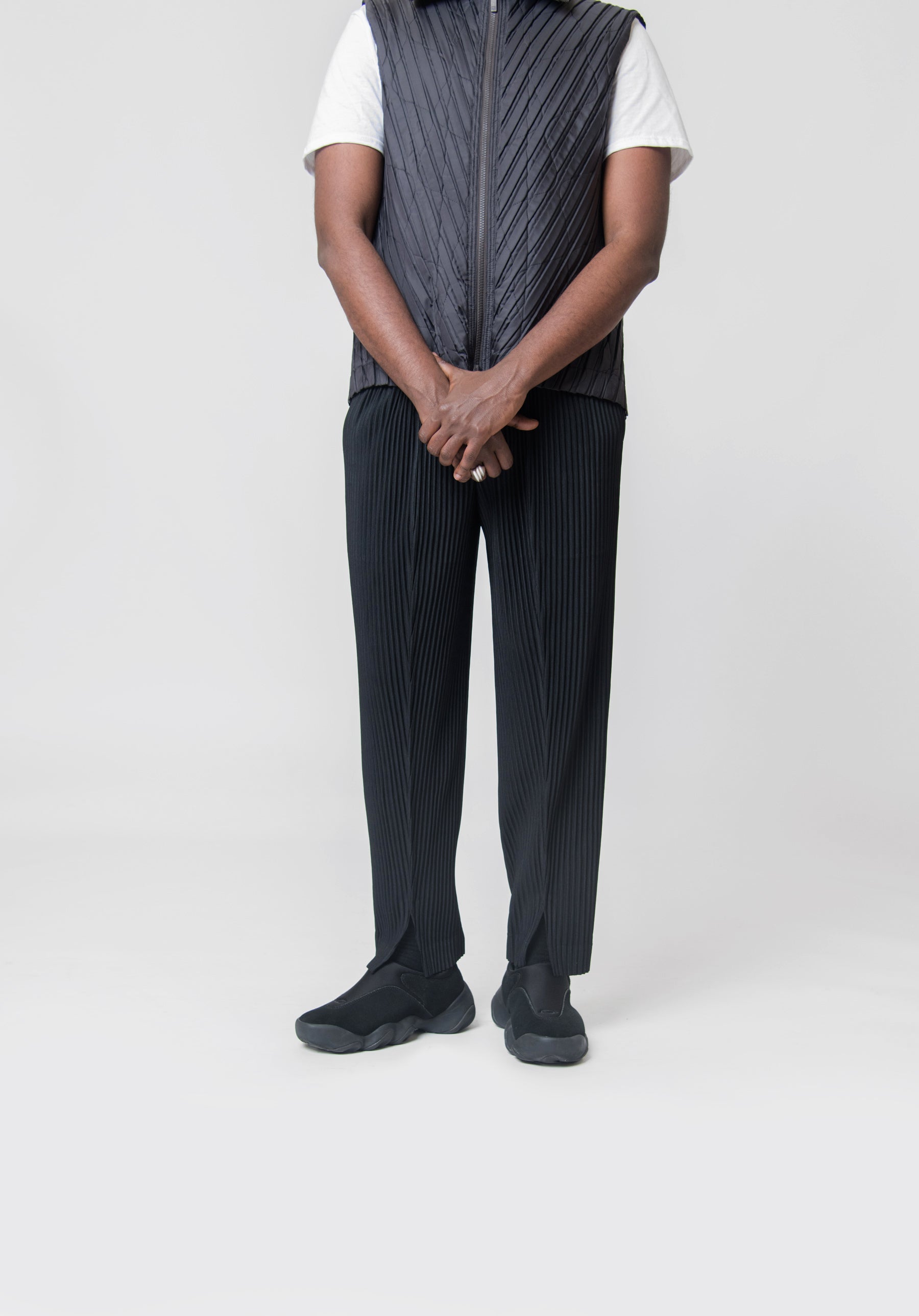 Homme Plisse Issey Miyake MC November Pant Black JF124-15 – NOMAD