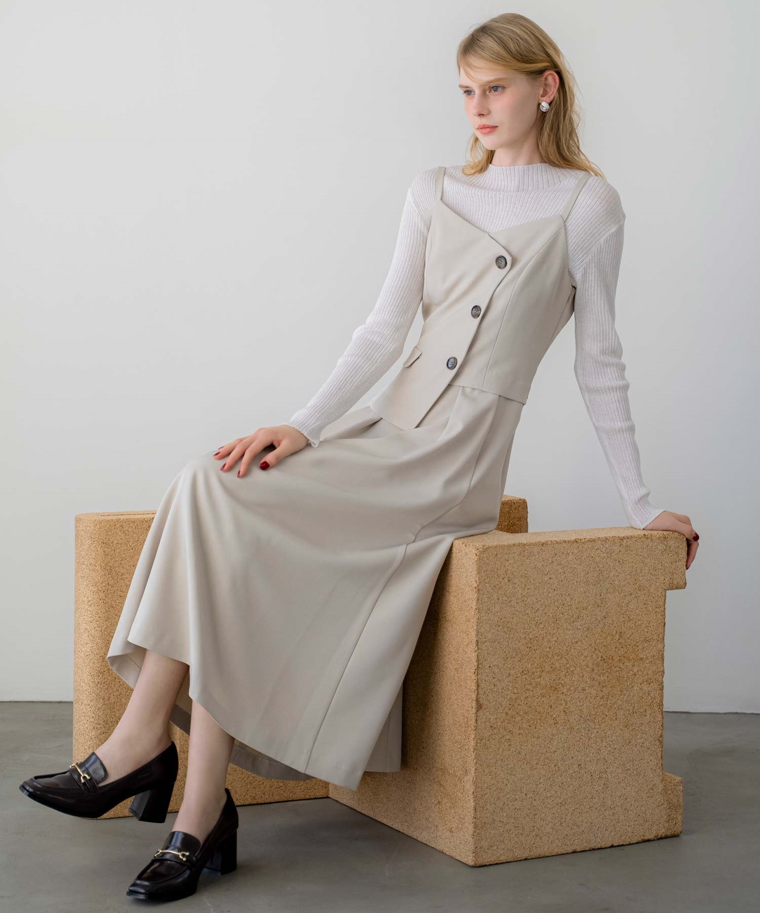 ラッフルフリルニット | ニット | NOELA OFFICIAL WEB STORE