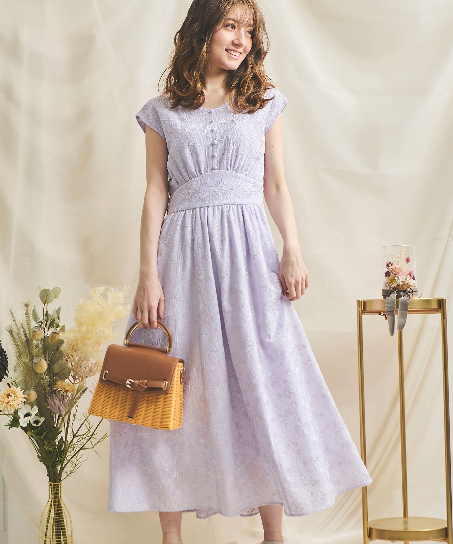 クロシェ柄刺繍ワンピース | ロングワンピース | NOELA OFFICIAL WEB STORE