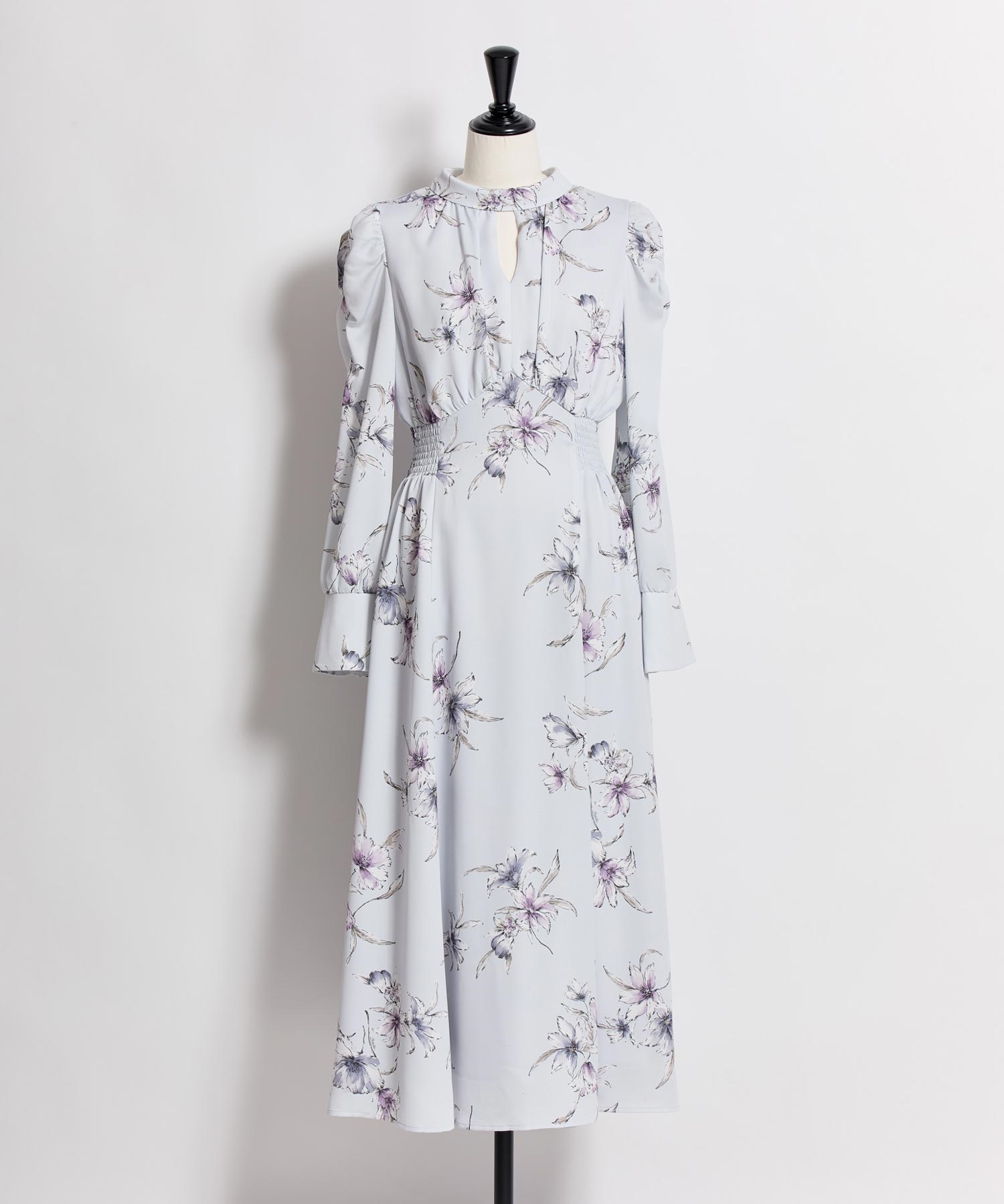 線描きフラワーワンピース | ロングワンピース | NOELA OFFICIAL WEB STORE