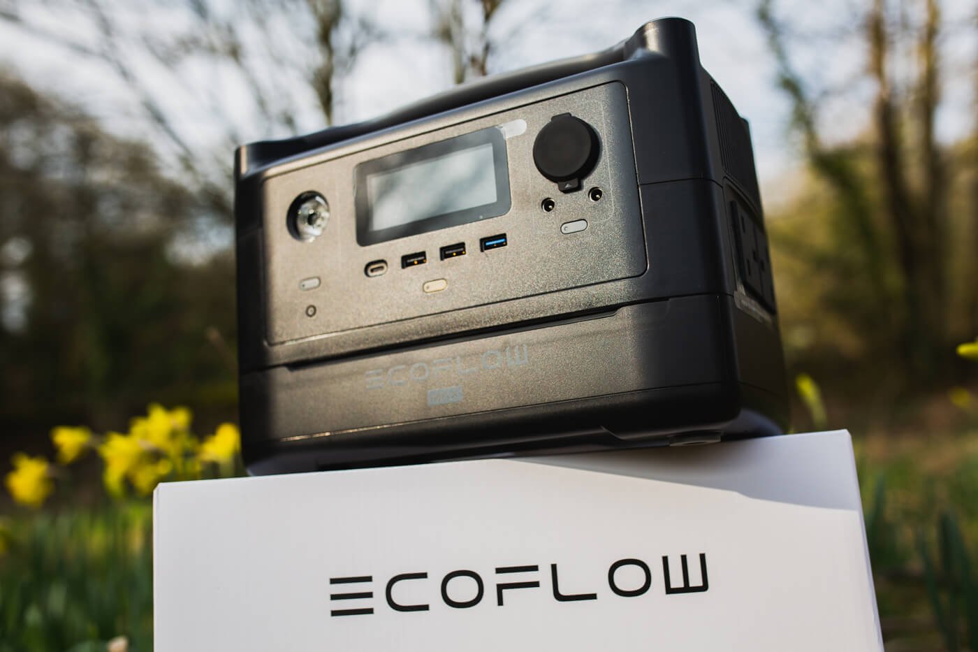 EcoFlow RIVER Max review - 576Wh portable power station - nohma.com ⚡