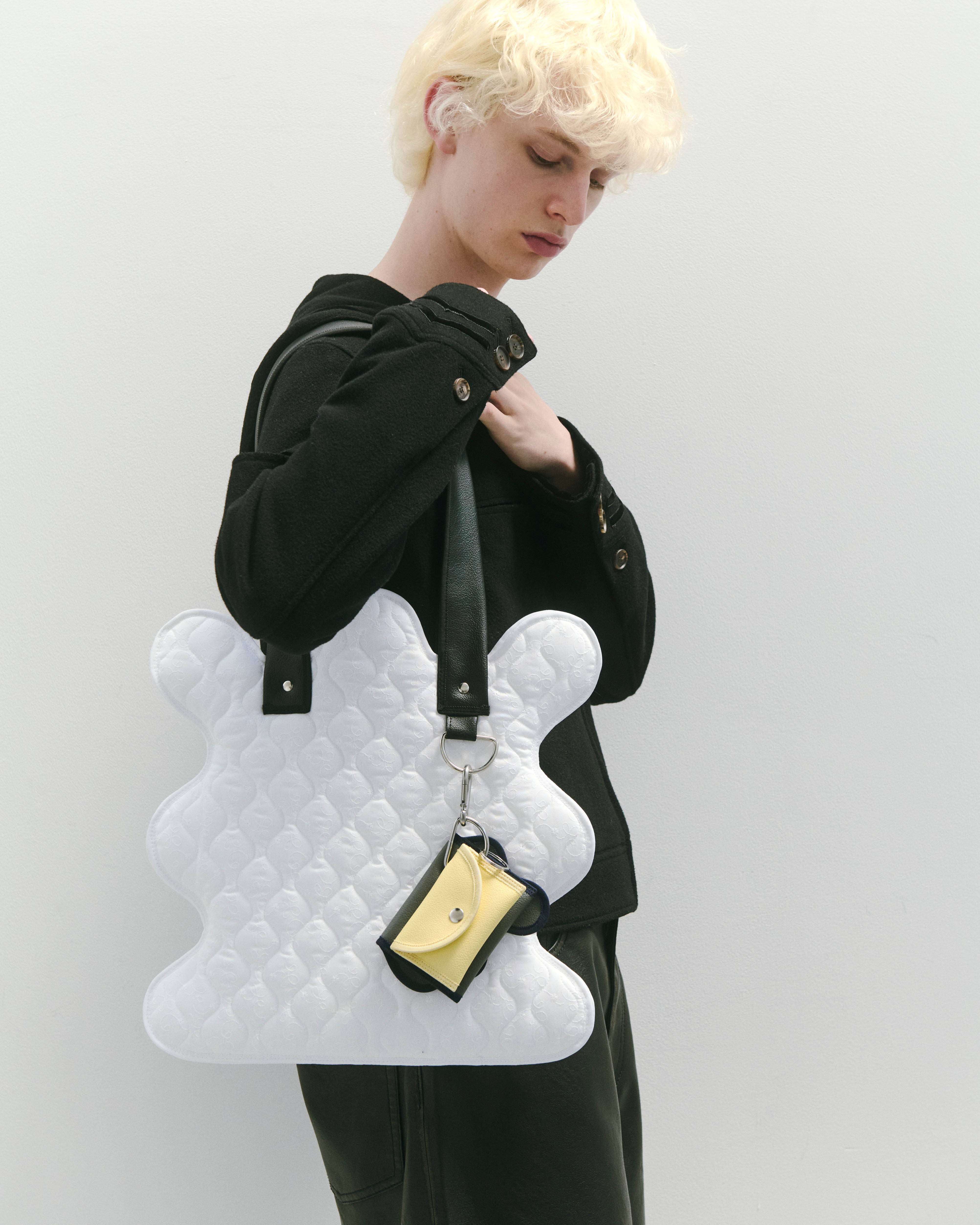 wave tote bag / black – nori enomoto