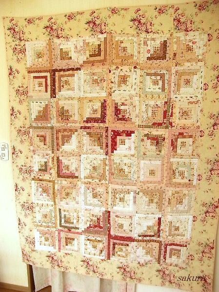 パッチワーク ログキャビンのキルト - 楽しむキルトノート2