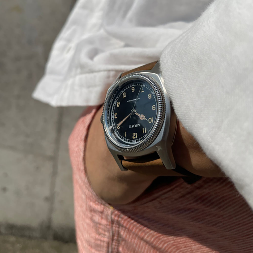 M.R.M.W ミリタリーウォッチ 腕時計 チェコスロバキア空軍 マジェ