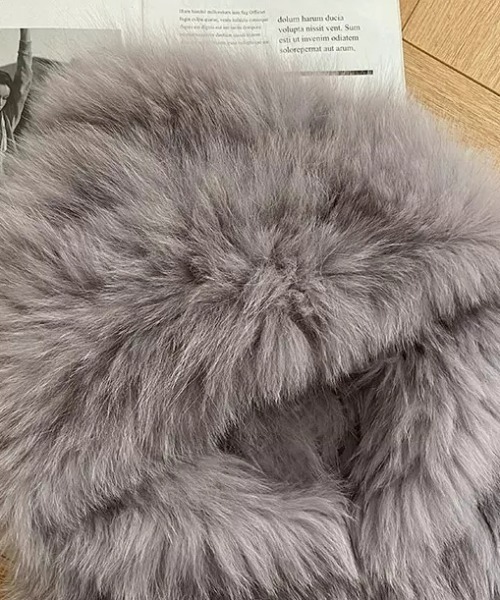 A'GEM/9 × .kom『.kom/ドットケーオーエム』フード ファーアウター