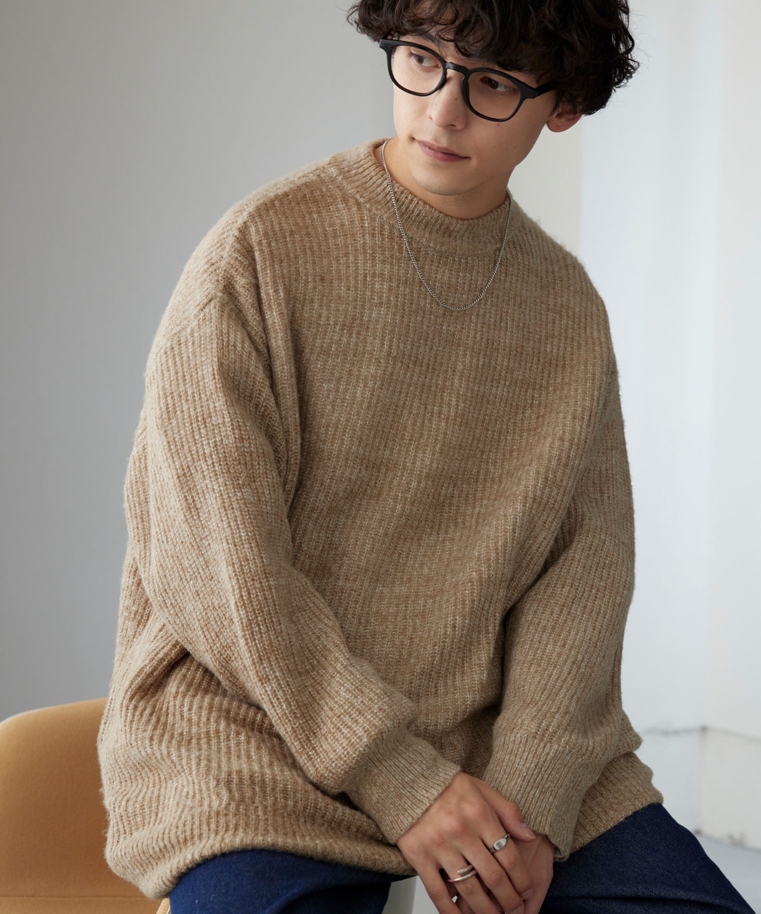 モヘアライクシャギービッグシルエットクルーネックプルオーバーニット