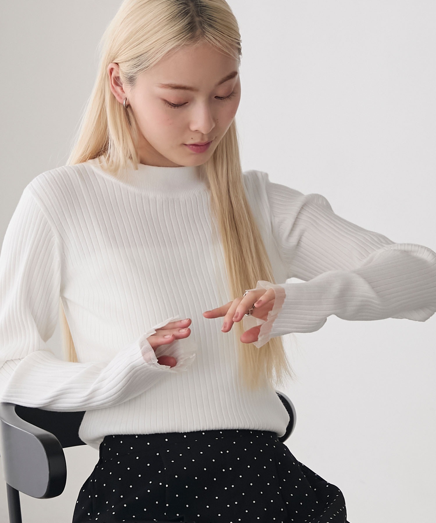 forksy.】＜エブリデイシリーズ＞シアーフリルカフスリブニットプル