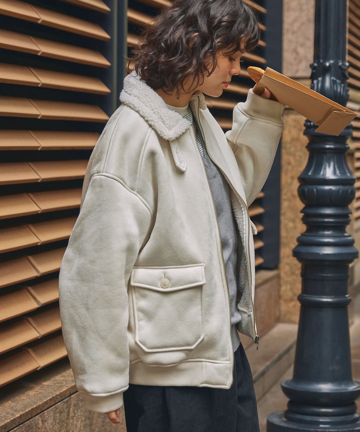 ボア襟付きフェイクムートン ミリタリーブルゾン/フライトジャケット