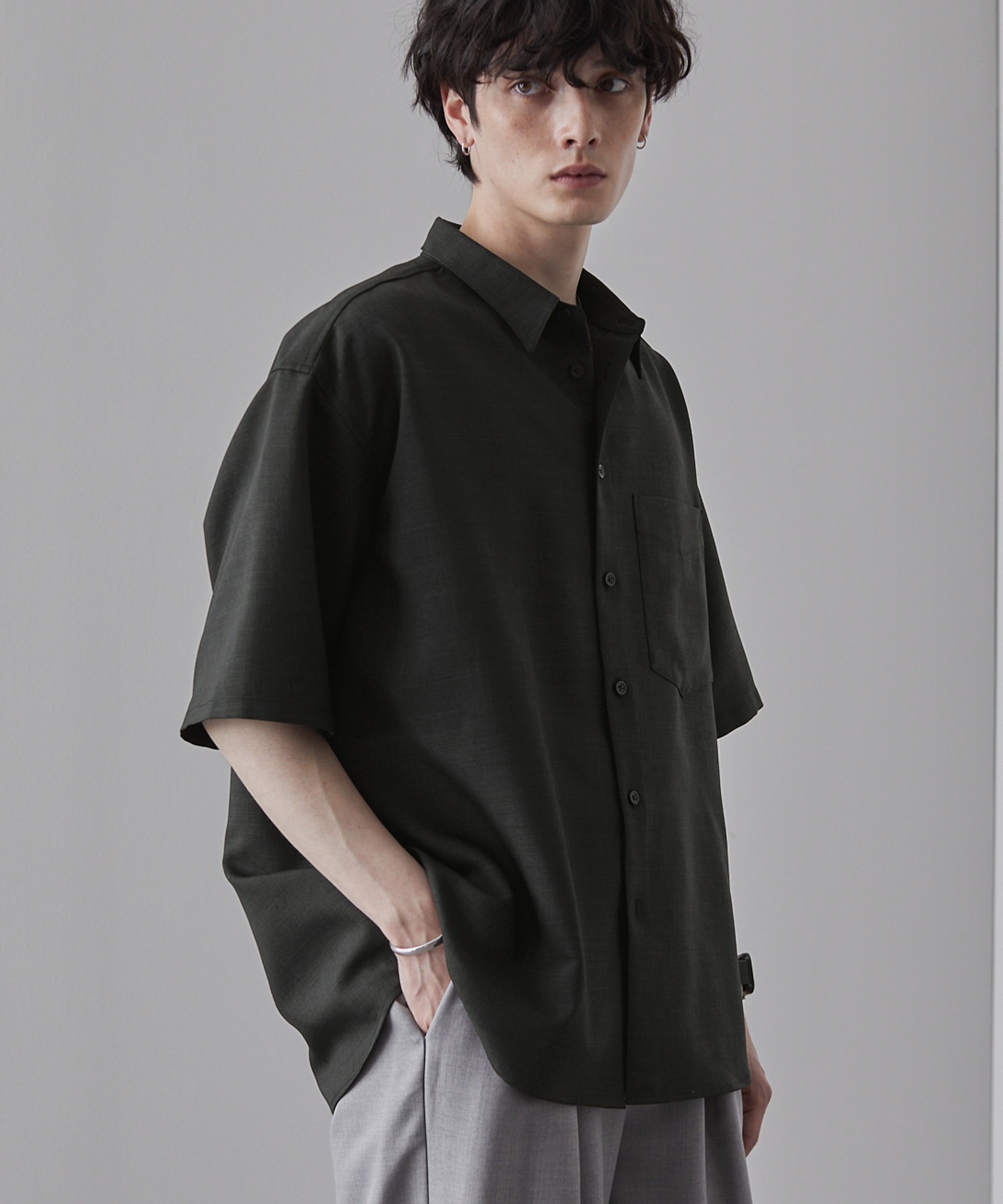 ウールライクファブリック オーバーサイズS/Sシャツ MONO-MART│MONO