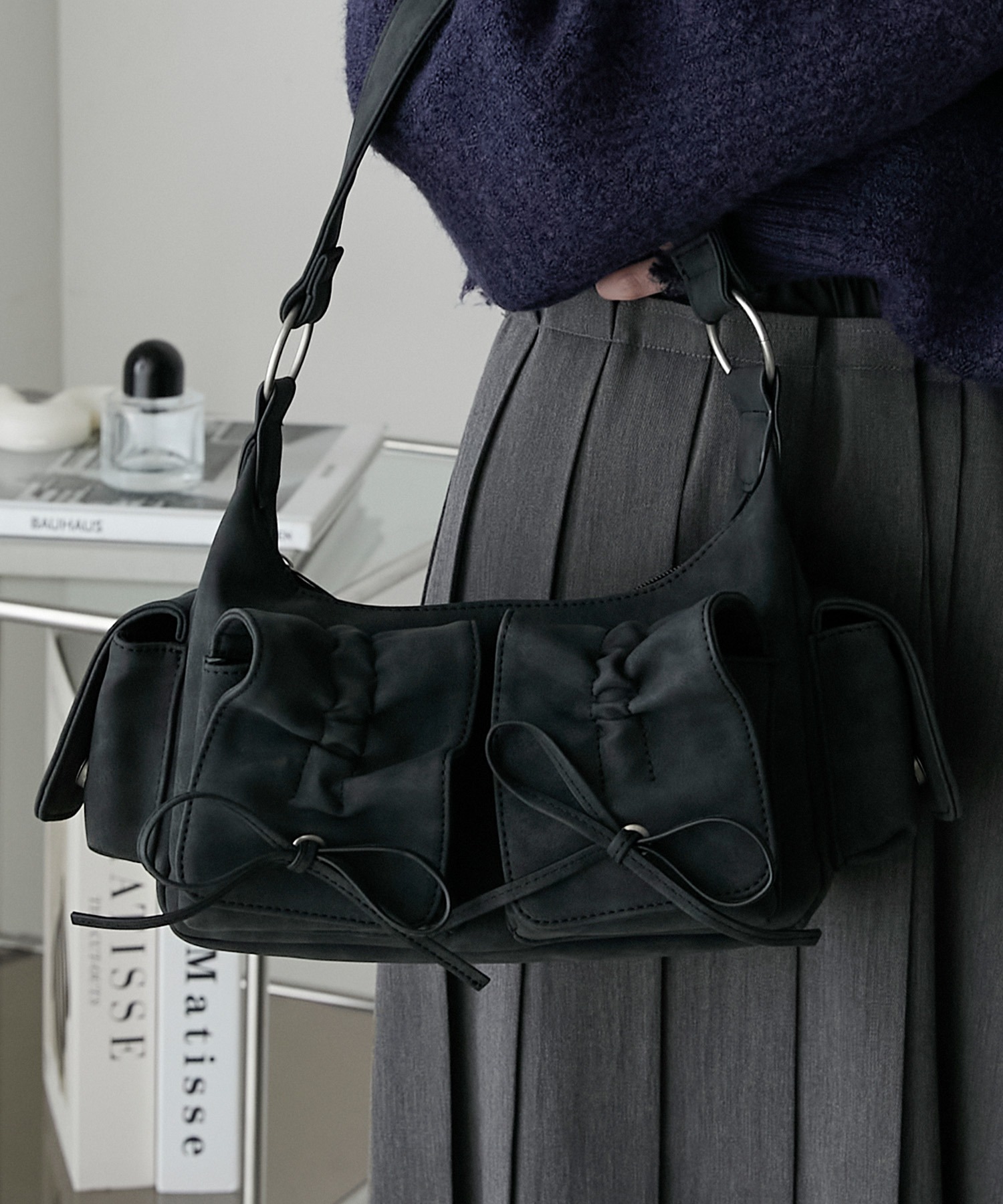 forksy.】ギャザーリボンデザインポケットハンドバッグ/ショルダー