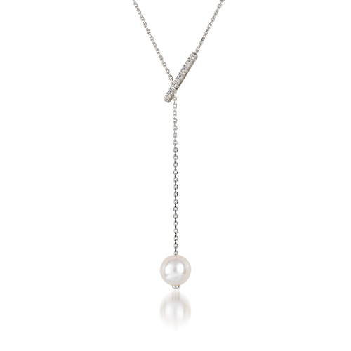 トレンドのY字＆幸せを呼ぶVラインの上質ネックレスがスタージュエリー