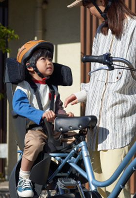 RBC-011DX3（ヘッドレスト付コンフォートリヤキッズシート） | OGK技研