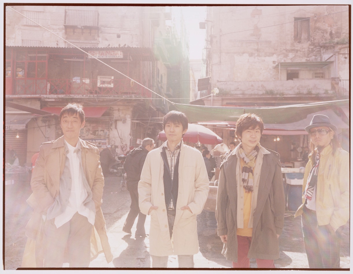 スピッツ、ホール＆アリーナ全国ツアー35本を一挙発表 - 音楽ナタリー