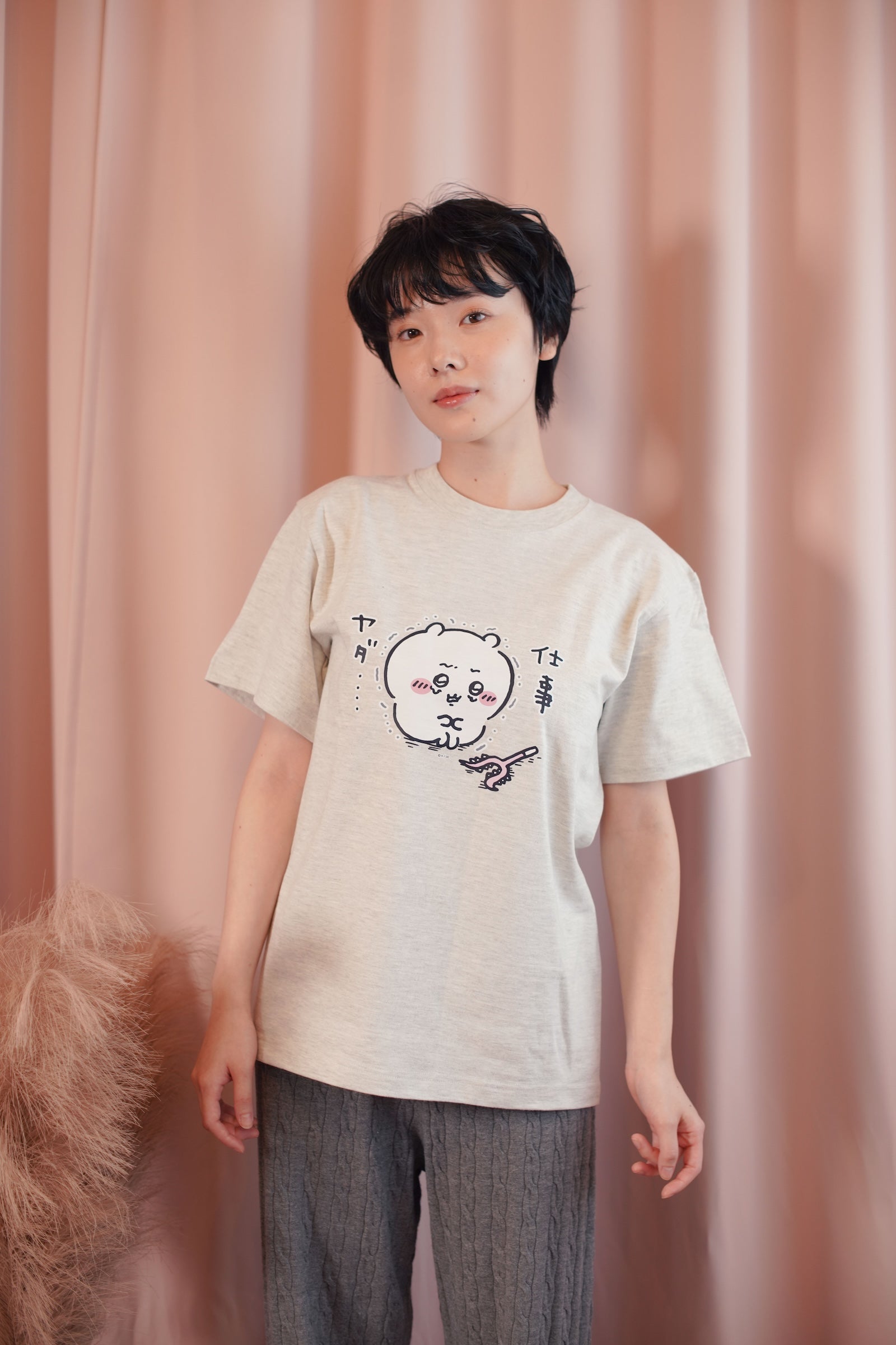 ちいかわ 仕事ヤダ Tシャツ – Talking Heads ODM