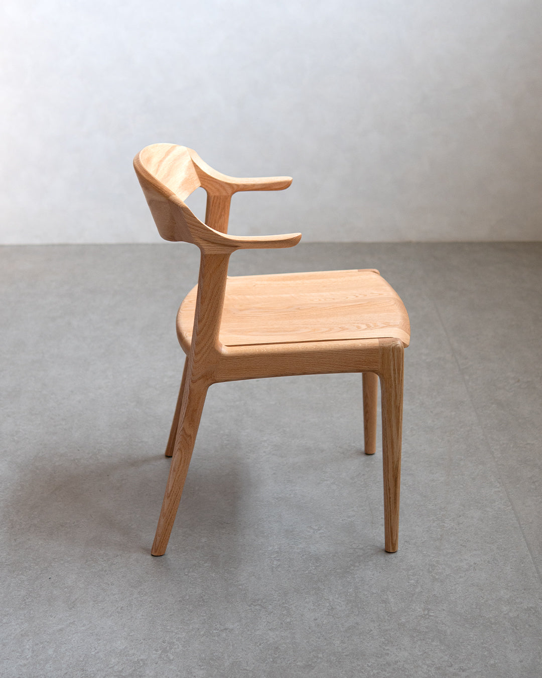 ナガノインテリア ｜ DC354 ARM CHAIR（板座） - レッドオーク