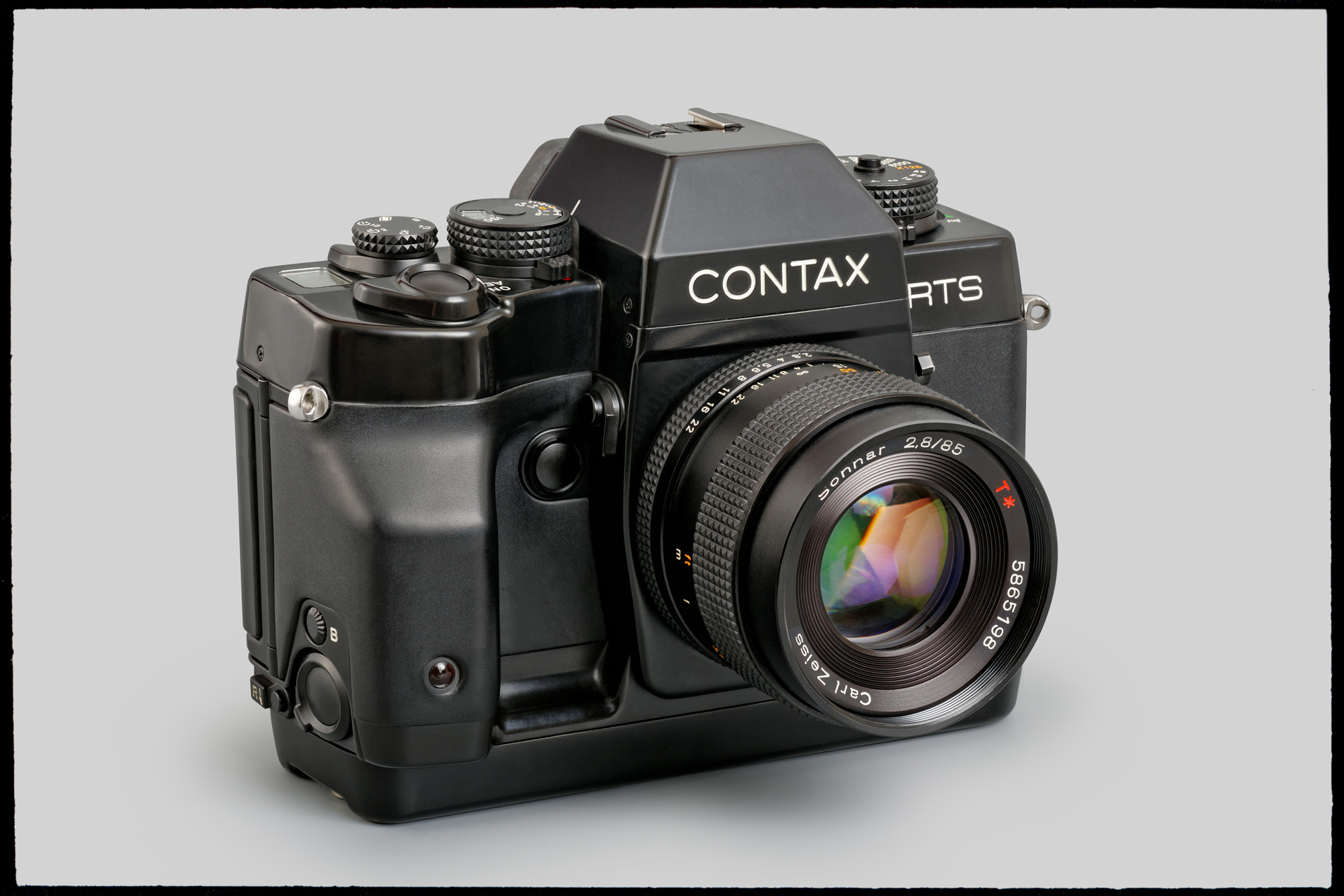 Contax RTS III: The Last Stand of the Manual Precision Giant - Old