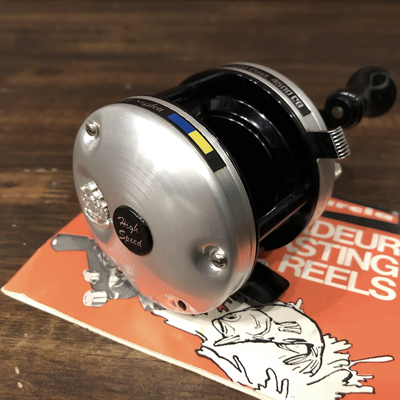 Abu Ambassadeur Light Cast 4500CB Garcia アブ アンバサダー ライト