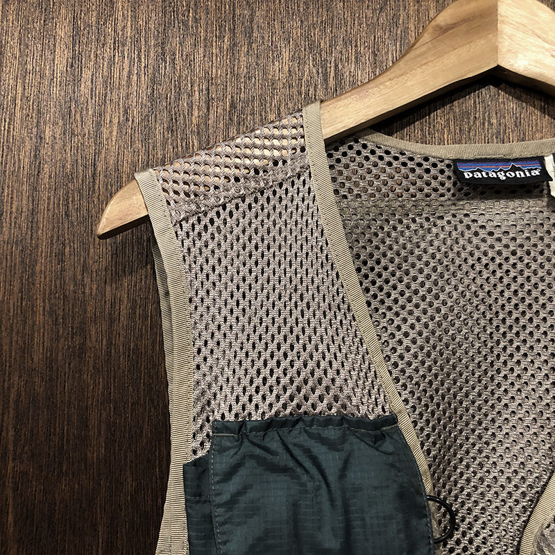 Patagonia Minimalist Fishing Mesh Vest Green Sand L/XL Mint