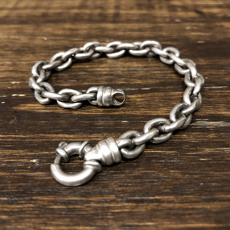 Vintage Silver Oval Shaped Chain Bracelet Fat Round Clasp End