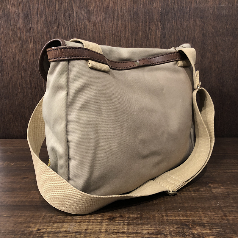 Brady Canvas Sandringham Game & Fishing Shoulder With Net Bag