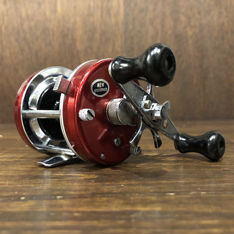 Abu Ambassadeur 5500 Cherry Red Bait Reel New High Speed 780600