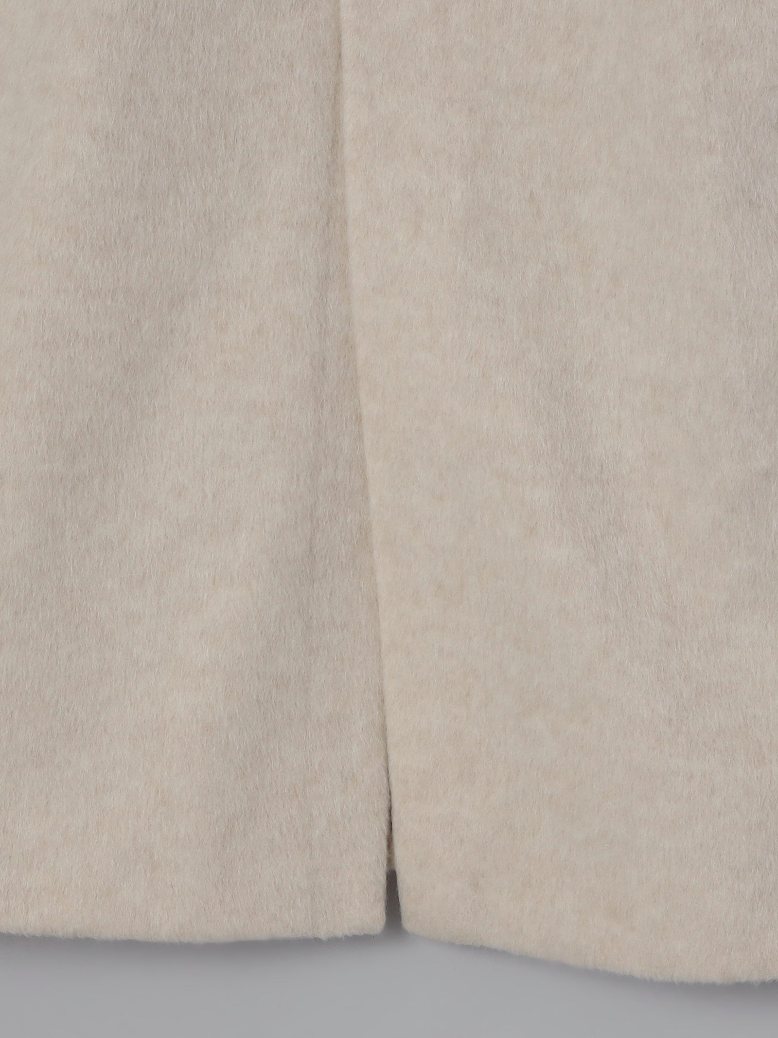 rii × Olu.】ノーカラーシャギーロングコート