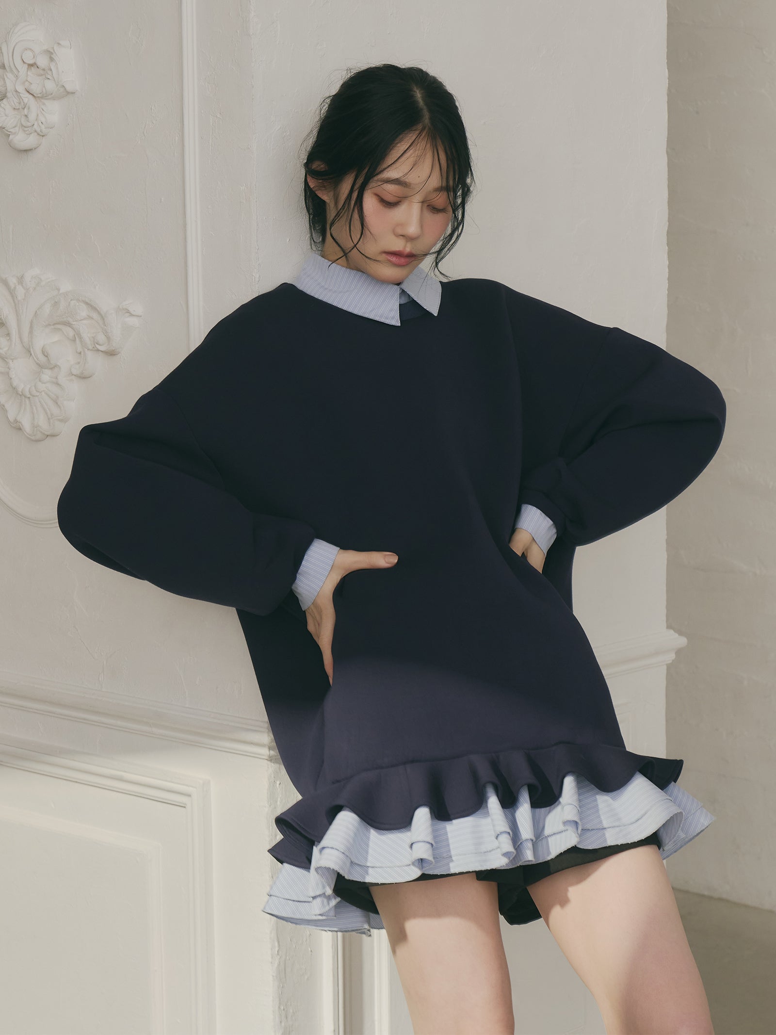 フリルレイヤードダンボールスウェット