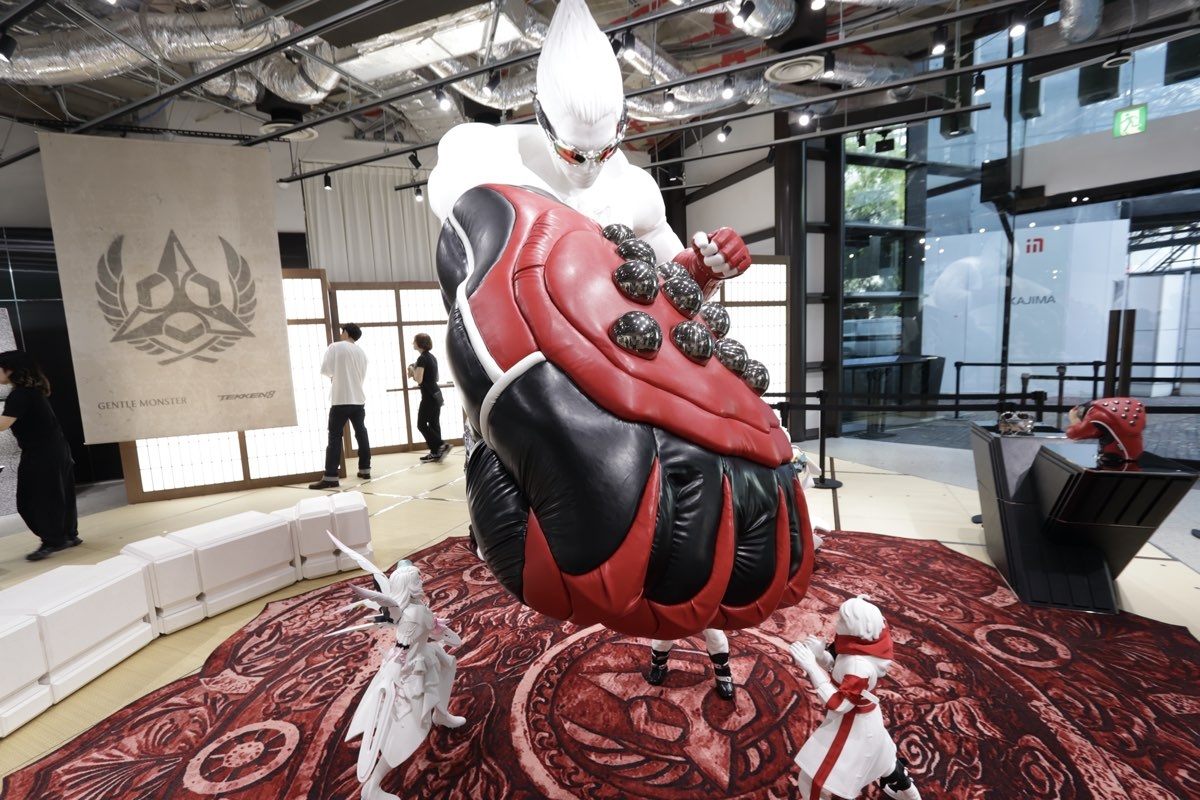 終了】GENTLE MONSTER ×鉄拳 8とのコラボポップアップが出現！メガ一八