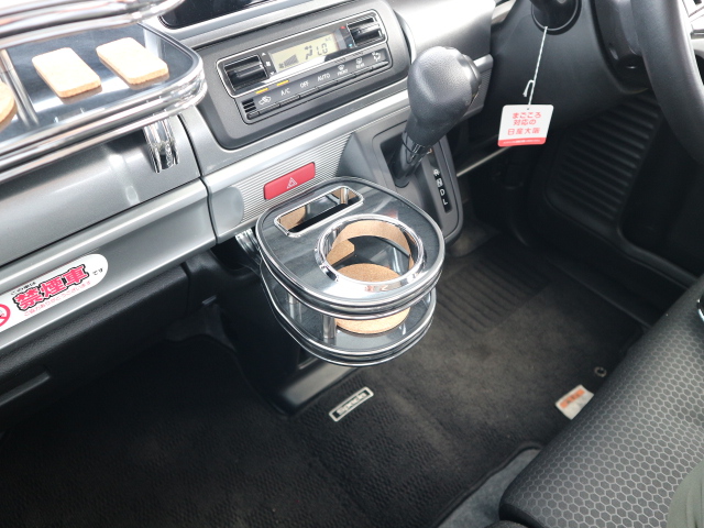 MK53 スペーシアギア(21/12～)シフトノブ横 カップホルダー 商品詳細