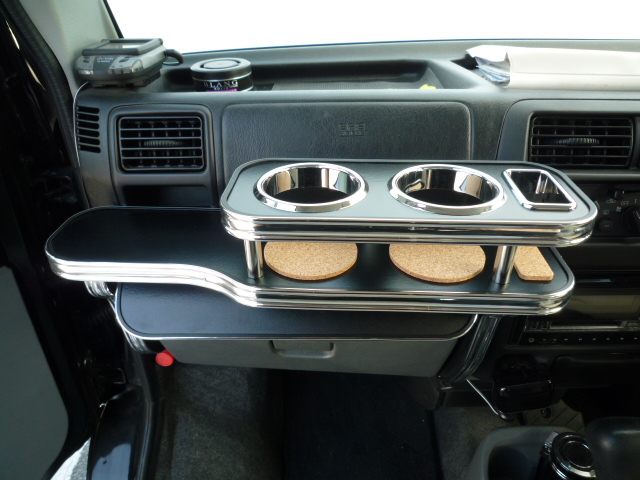 100系ハイエースワゴン サイドテーブル 商品詳細│サイドテーブルや