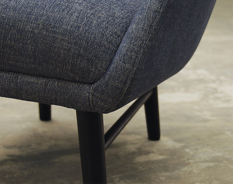 モーダ・エン・カーサ ポッド ラウンジチェア / POD chair