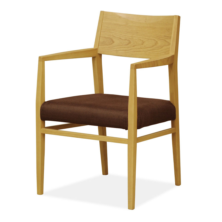 ウィドゥ・スタイル ダイニングアームチェア C915