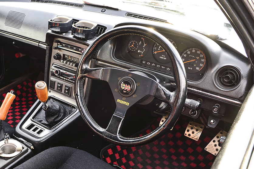 当時ダントツ人気だったステアリング | ossanauto