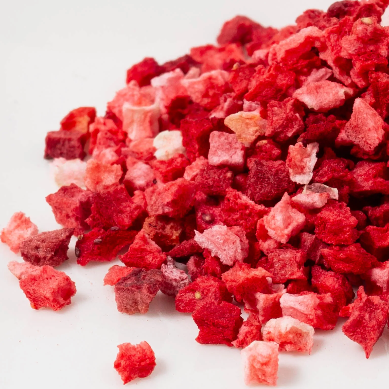 FDストロベリーピース5mm 250g : フルーツ・野菜 | スモールビジネスの