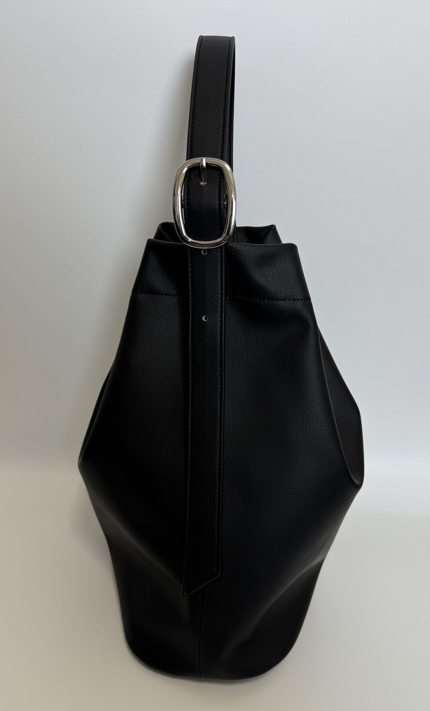 廃棄りんごから生まれたレザー！LOVST TOKYOのApple 2Way Tote Bagを