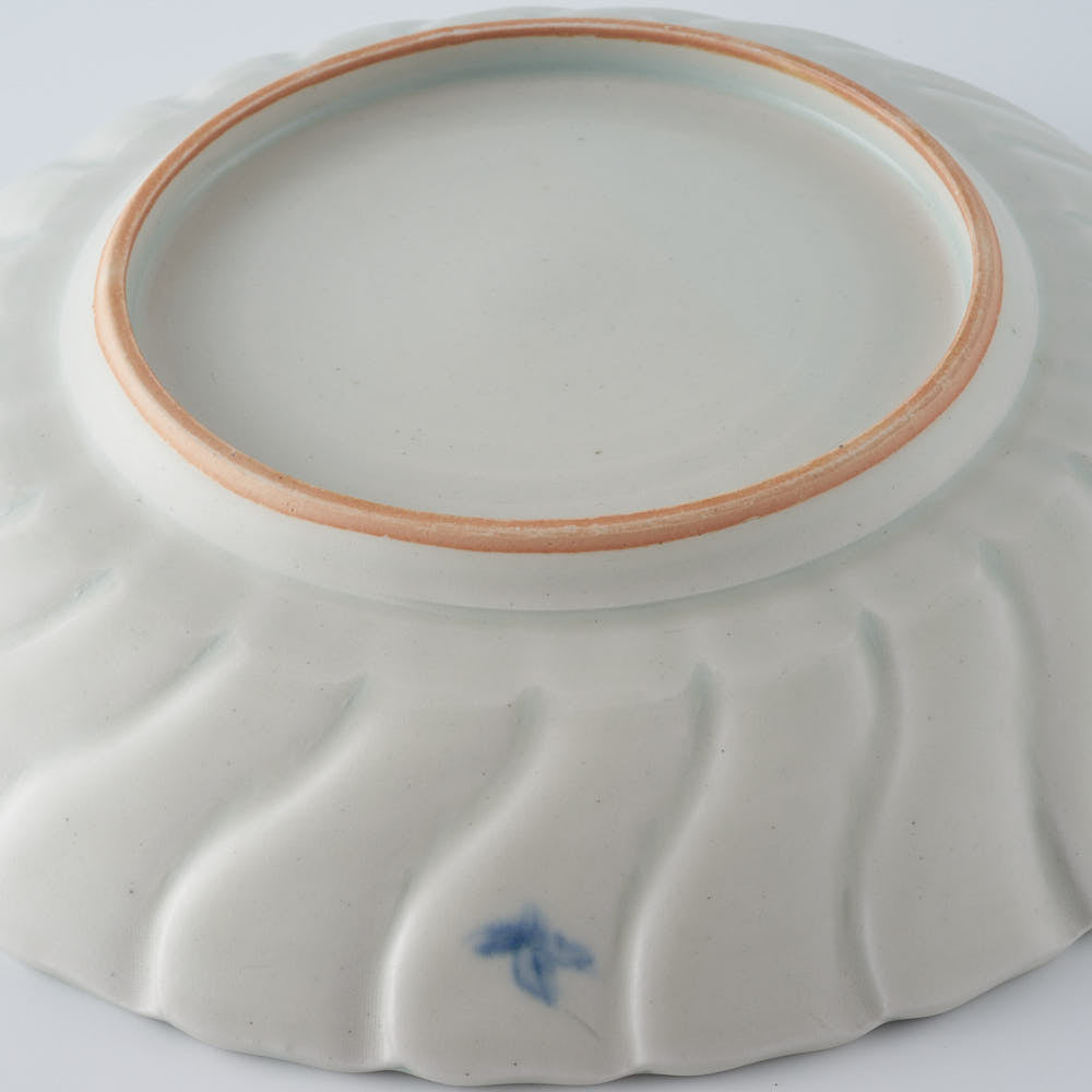 作家 鈴木まどか 安南捻型七寸皿 ¥9,900 大人の焼き物