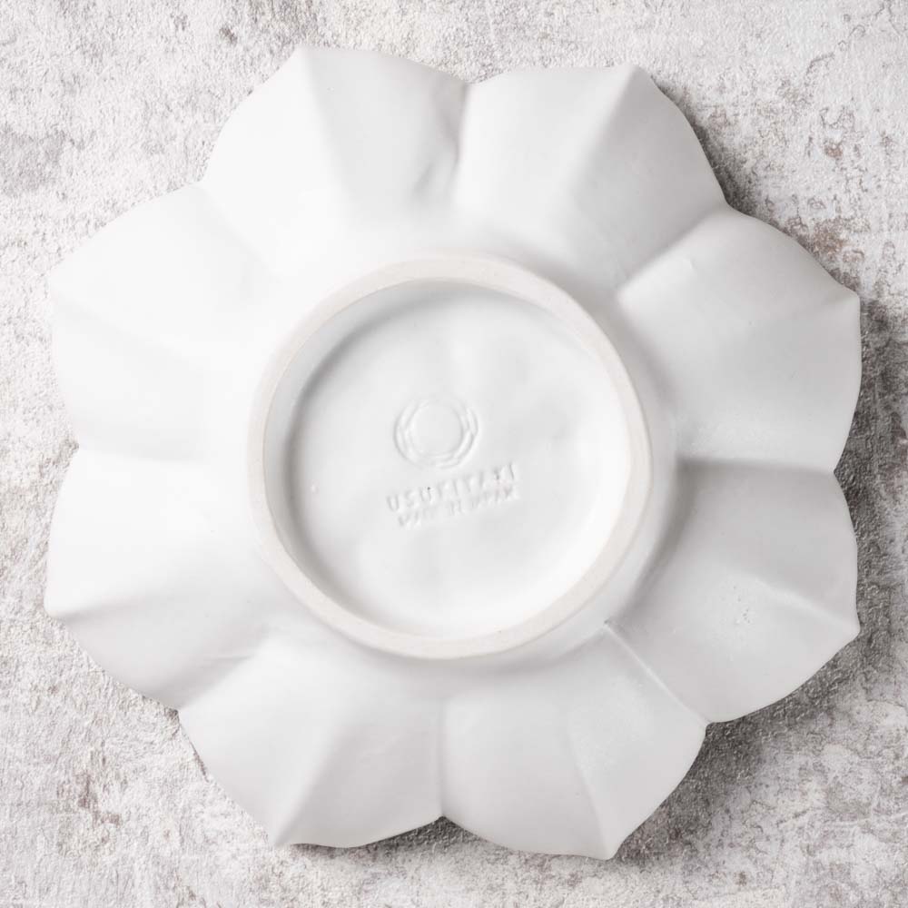 臼杵焼 稜花小鉢 ¥5,500 大人の焼き物